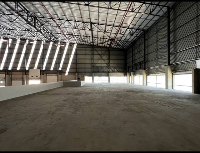 17,600M² WAREHOUSE TO LET IN PAROW INDUSTRIAL